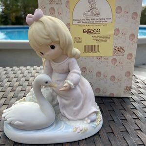 PM 1999 Century Circle Event Figurine